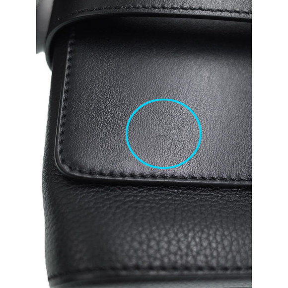 Christian Louboutin Bench Reporter Spike Shoulder Bag - Picture 7 of 8